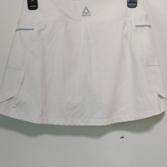 Reebok skort size XS - Picture 4 of 14